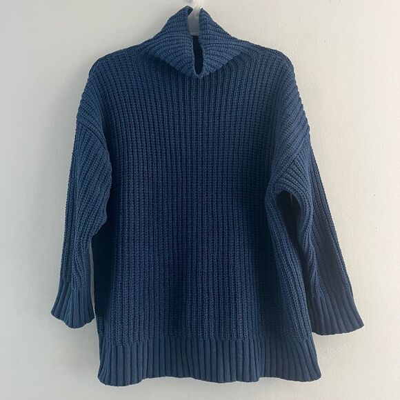 aerie Women Sweater long sleeve Medium  Turtleneck - Picture 1 of 14